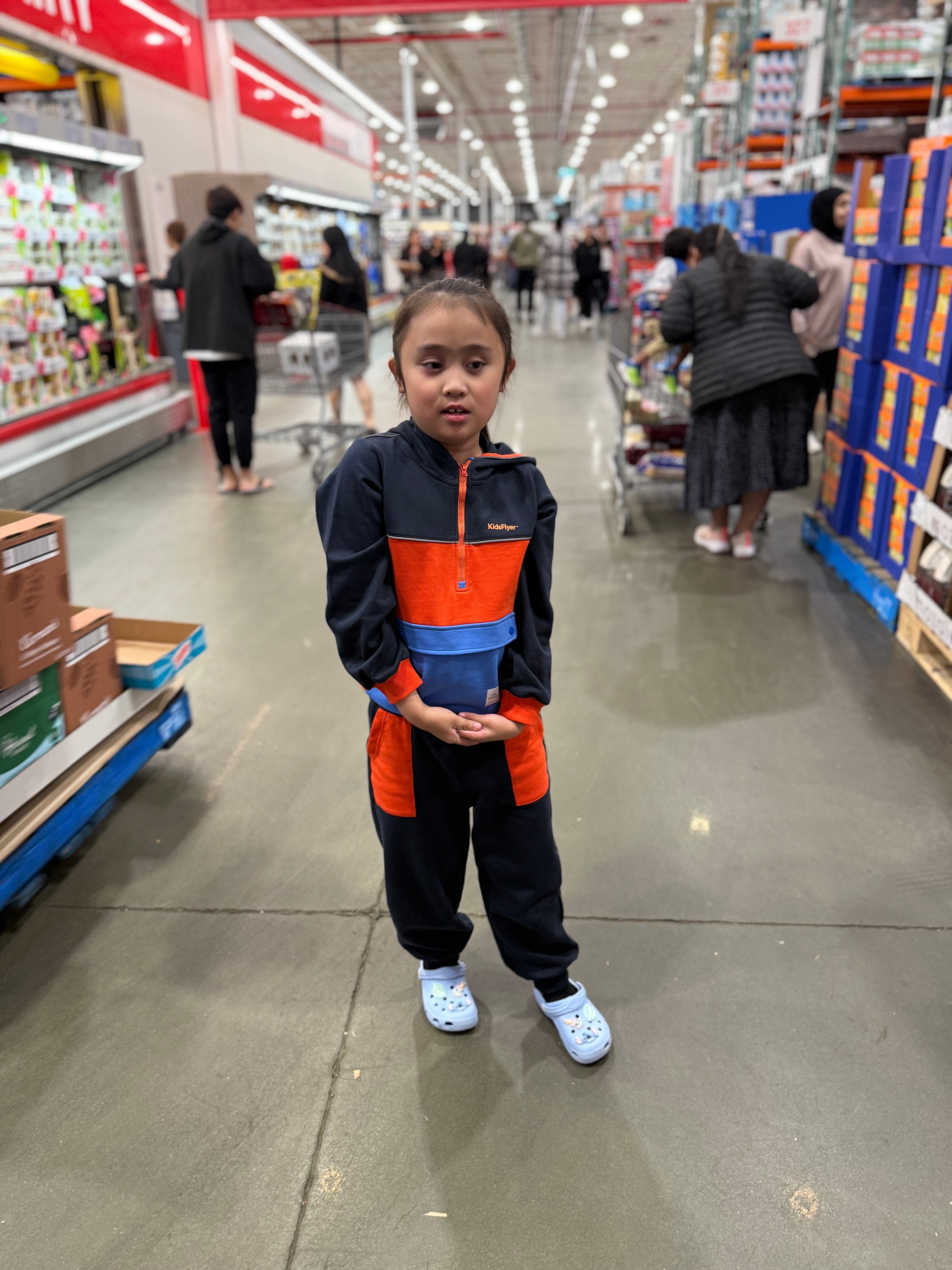 KidsFlyer™ Safety Travel Outfit with Smart QR Code System - BLUE