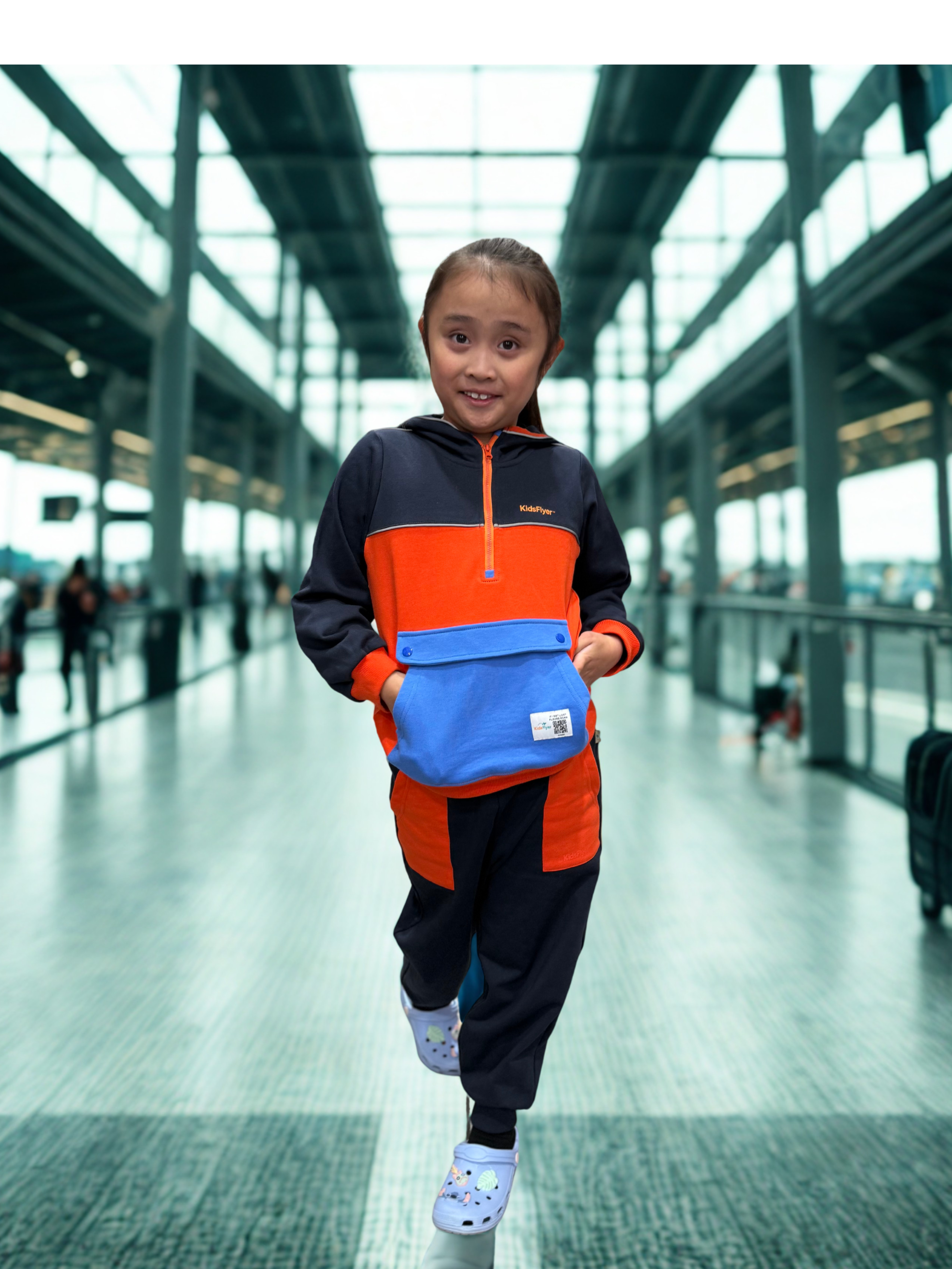 KidsFlyer™ Safety Travel Outfit with Smart QR Code System - BLUE